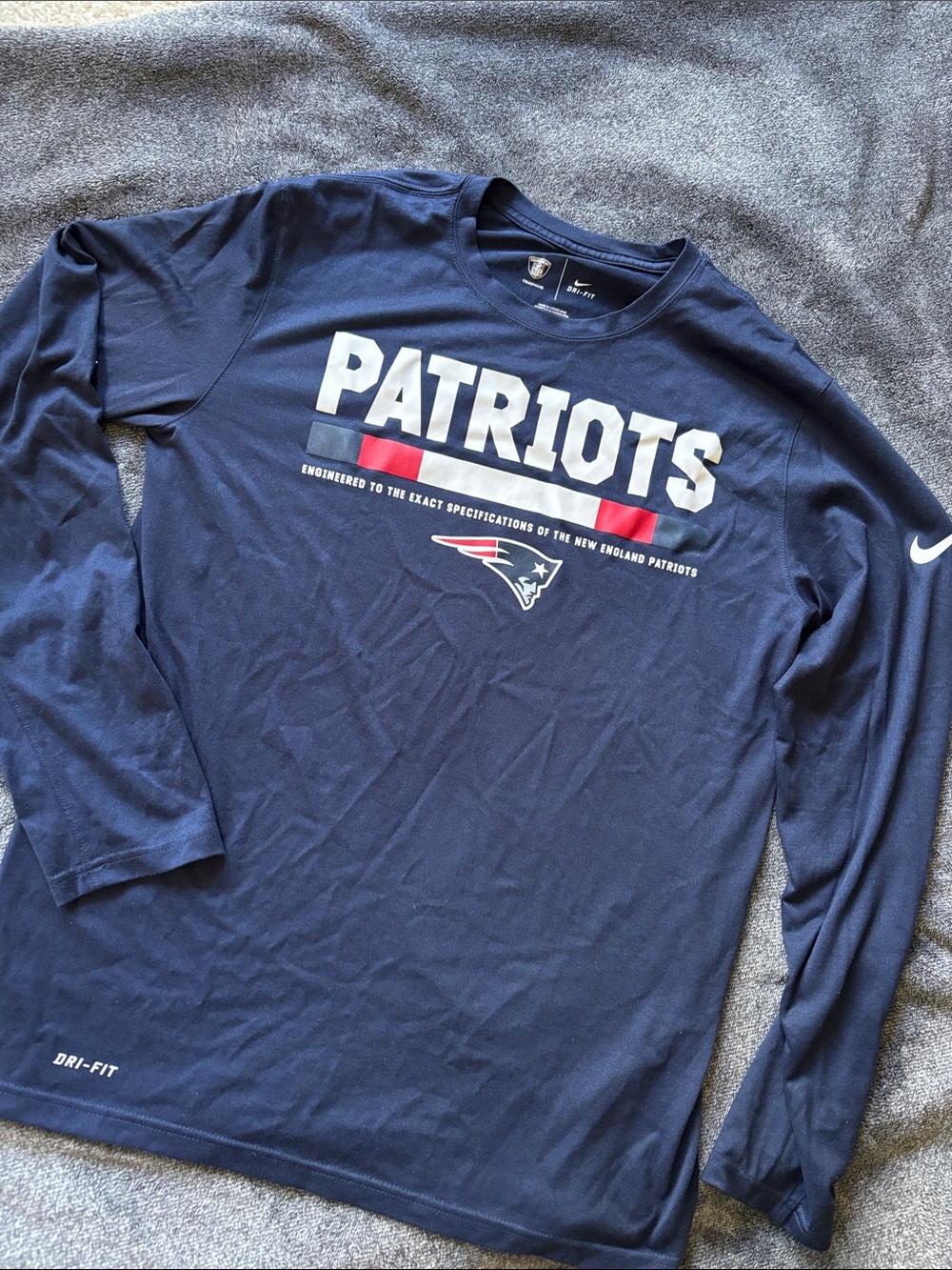 Nike Navy Long-Sleeve Patriots Graphic Tee